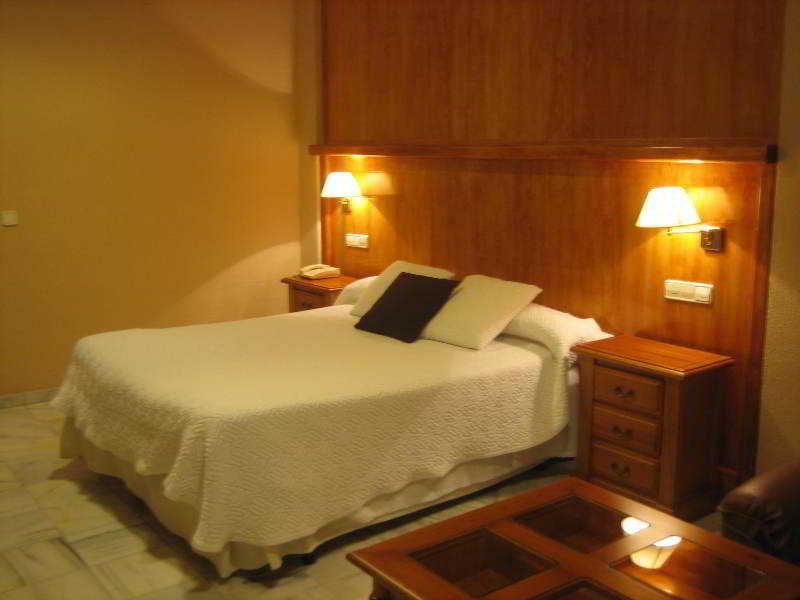 Hotel Paraiso Granada Moraleda De Zafayona المظهر الخارجي الصورة